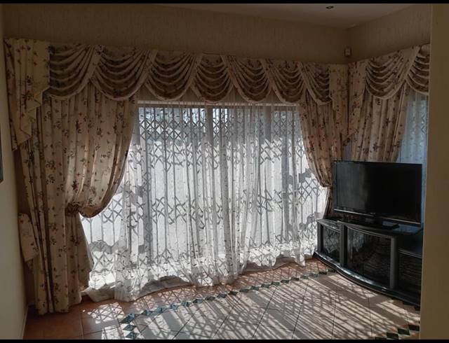 3 BEDROOM HOUSE FOR SALE IN SCOTTBURGH SOUTH